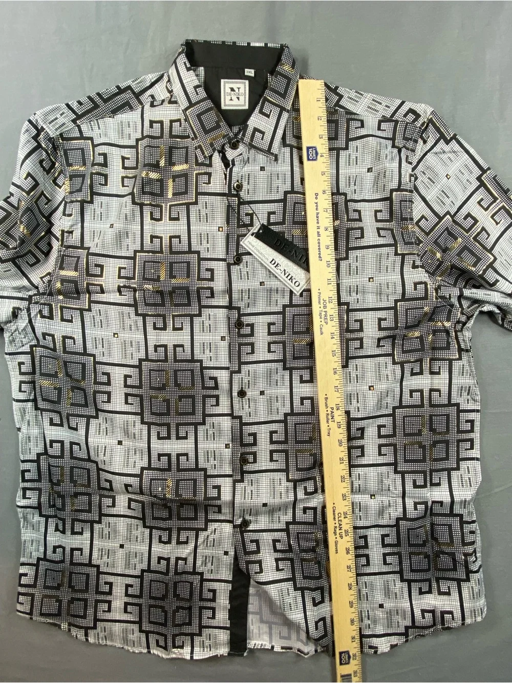 De - Niko Men's Gray & Black Geometric Dress Shirt